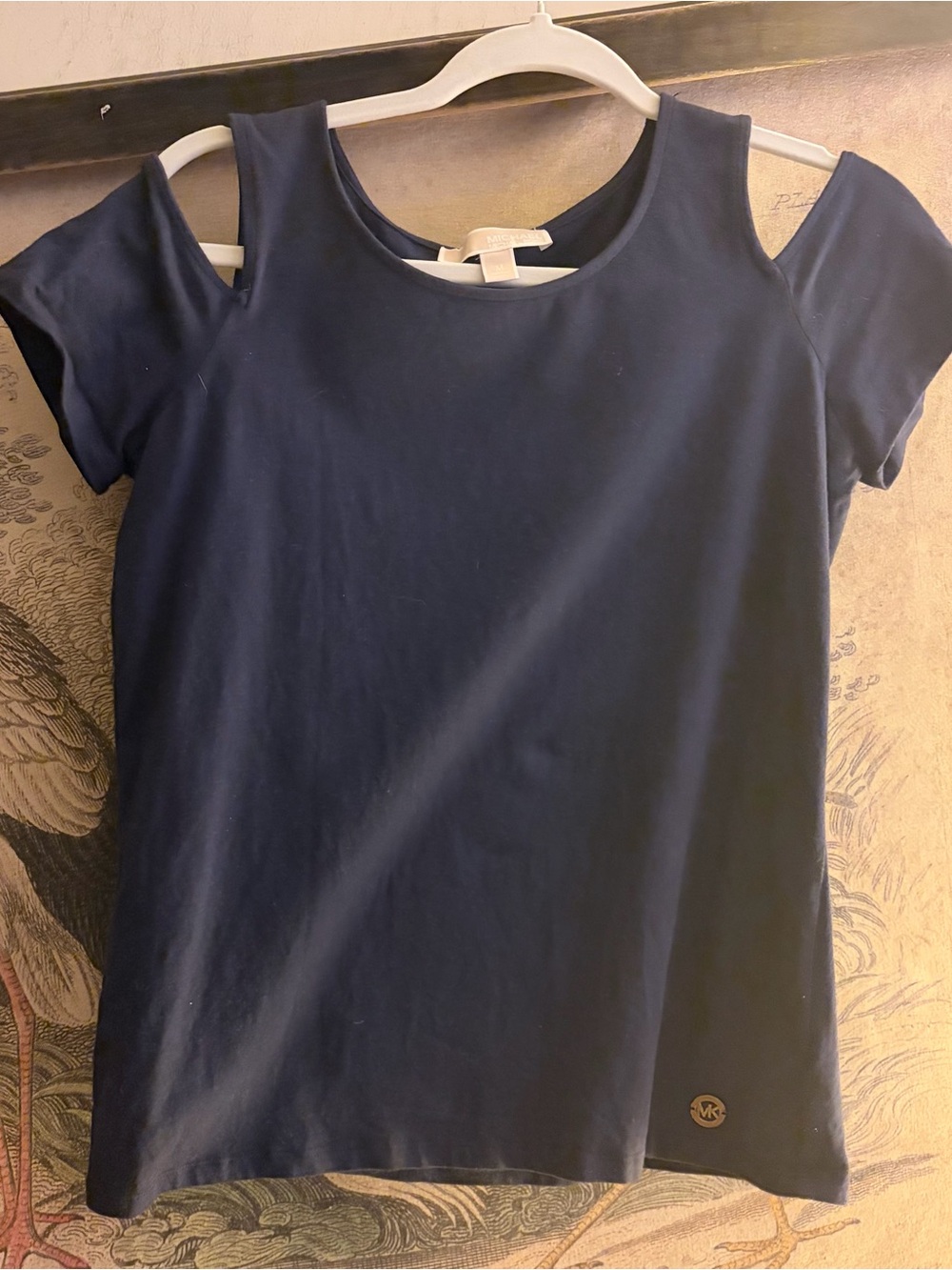 * MICHAEL Michael Kors Navy Cold-Shoulder Short Sleeve Top SZ Medium *